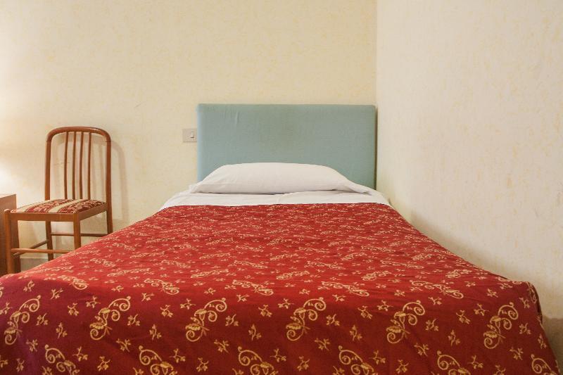 Hotel Marsala Rome Exterior photo